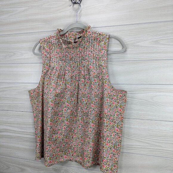 J Crew Pintuck 100% Cotton Poplin Scattered Blooms Top - Picture 6 of 7